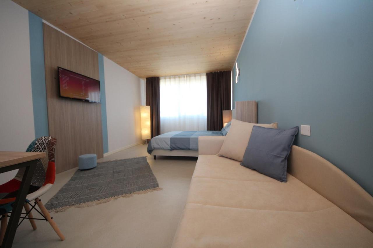 Ohana Holiday Rooms Rosolina Mare Bagian luar foto