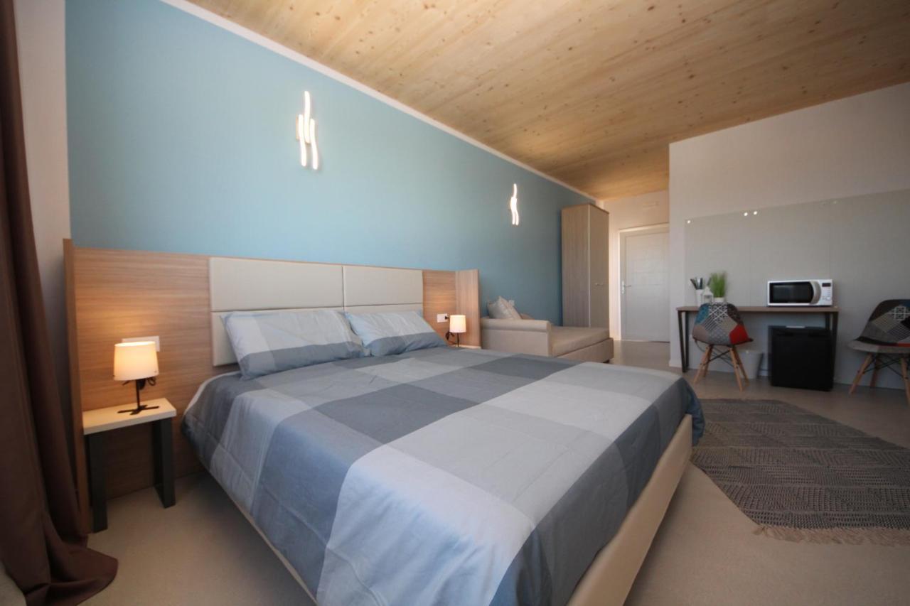 Ohana Holiday Rooms Rosolina Mare Bagian luar foto