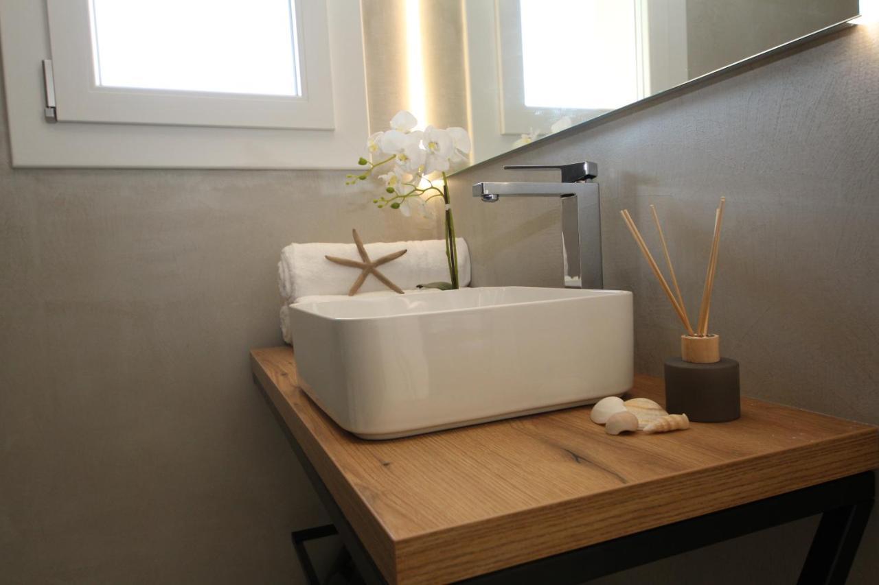 Ohana Holiday Rooms Rosolina Mare Bagian luar foto